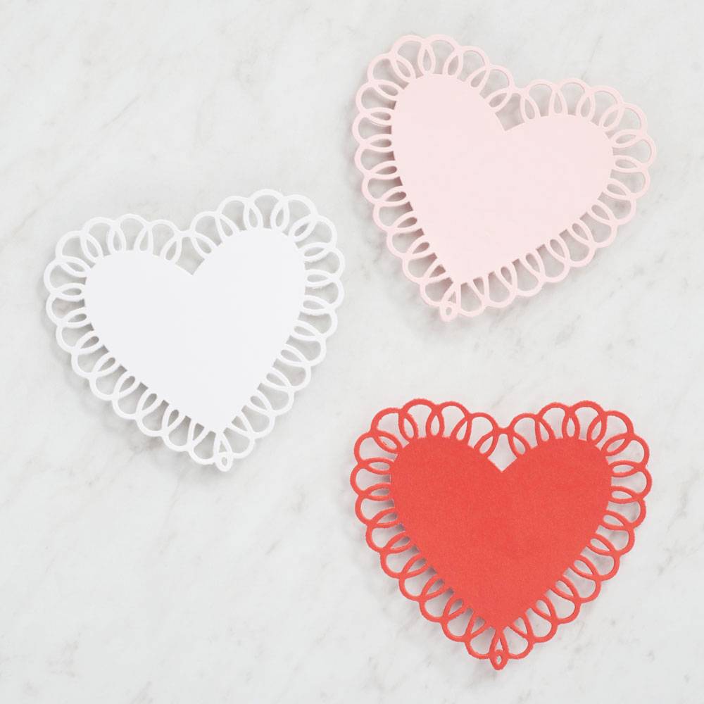Red Pink White 4 400pcs Mini Valentine Heart Doilies Lace Paper Valentines Day Wedding Party Decoration Ornaments 