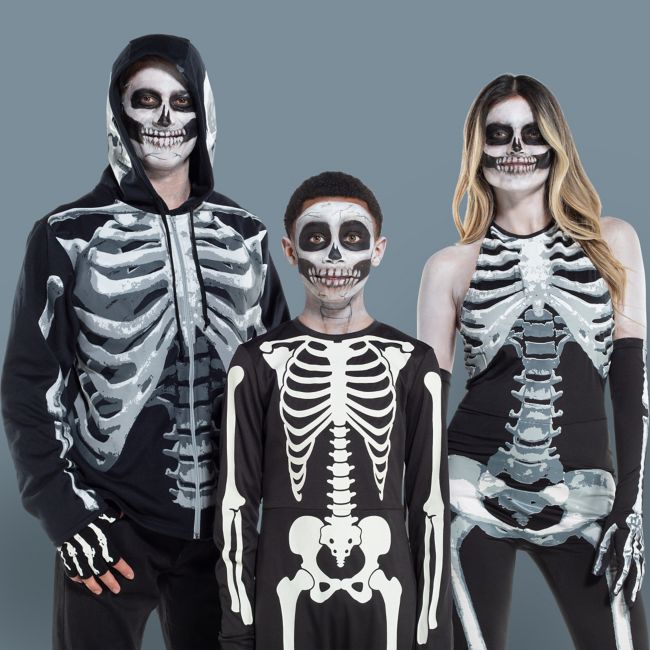 27 Family Costume Ideas Party City
