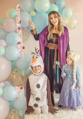 frozen family costumes