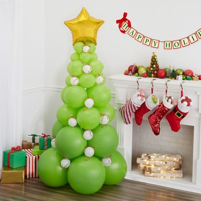 3 Diy Christmas Balloon Decoration Ideas Party City