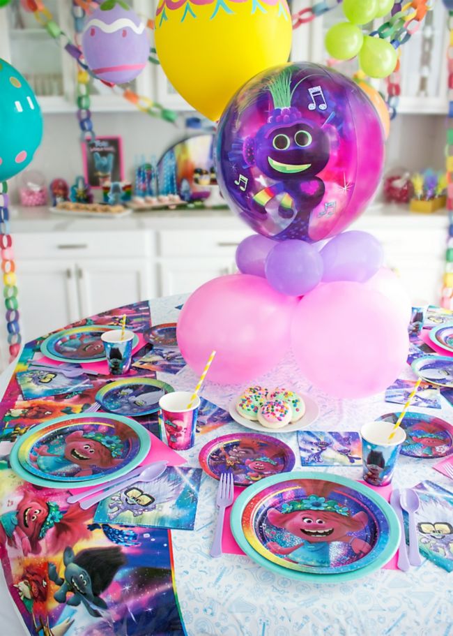 17 Dreamworks Trolls World Tour Watch Party Ideas Party City