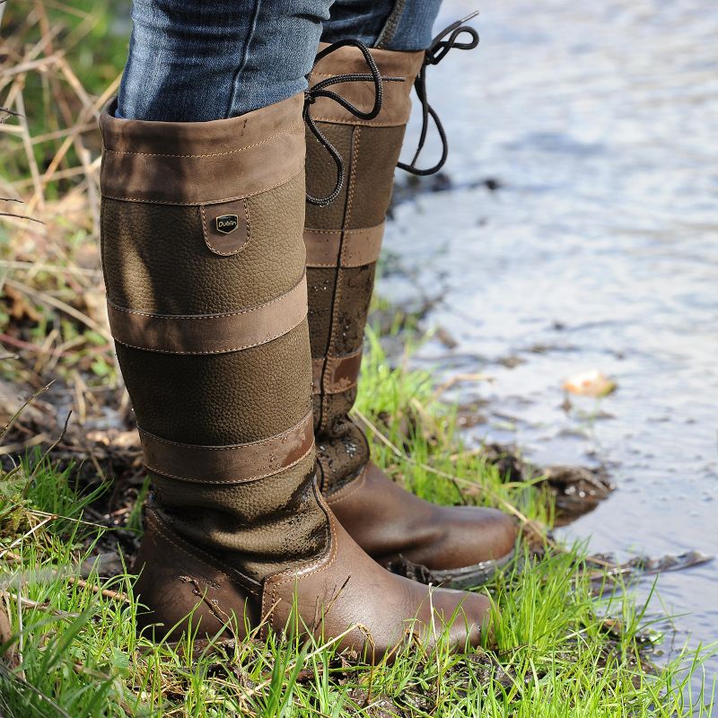 wide horse riding boots