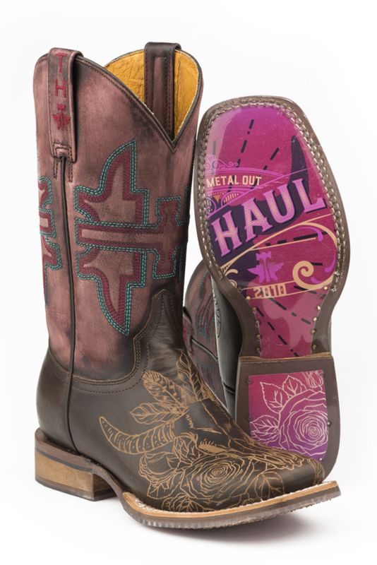 square toe female cowboy boots