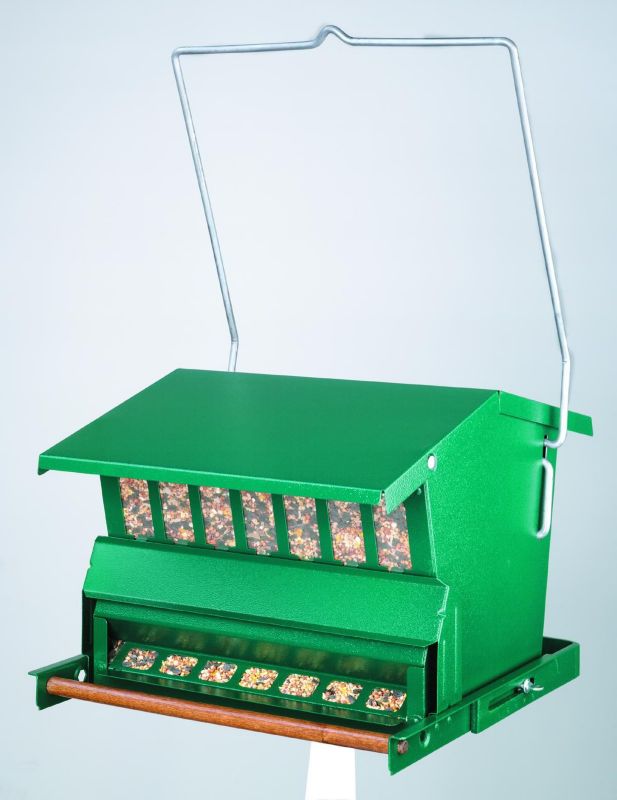Absolute 2.5 Gallon Feeder with Pole