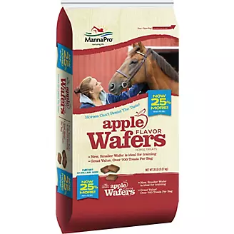 Manna Pro Wafers Treats For Horses Apple