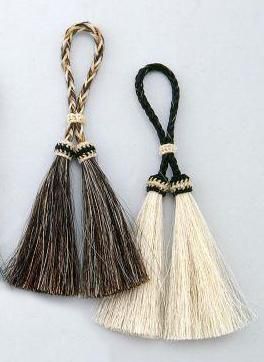 Royal King Horsehair Tassel Double White