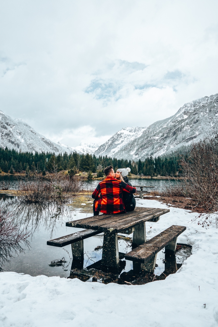 Gold Creek Pond Trail