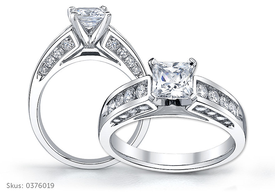 Signature Collection Engagement Rings