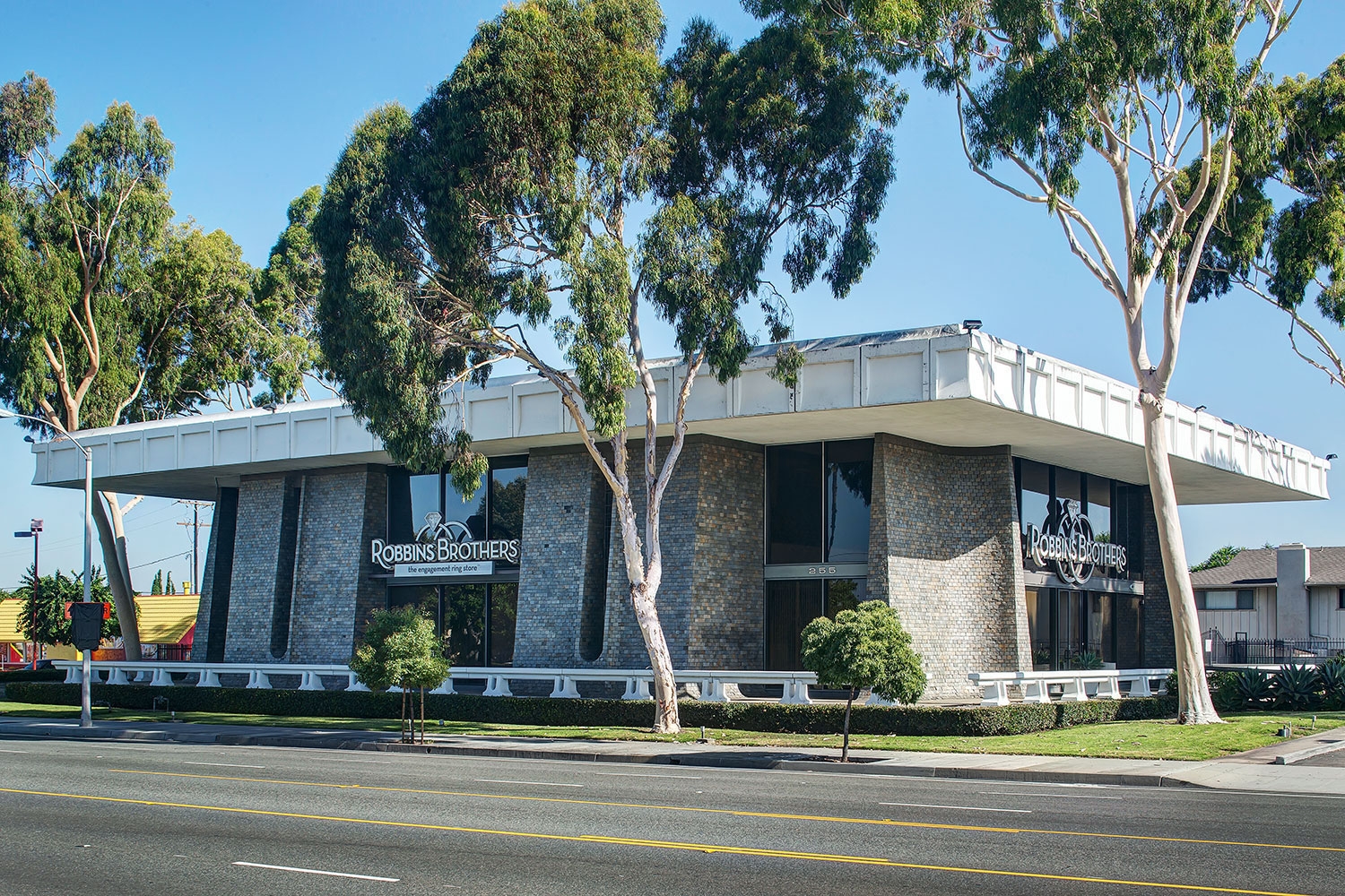 Fullerton fine jewelers store