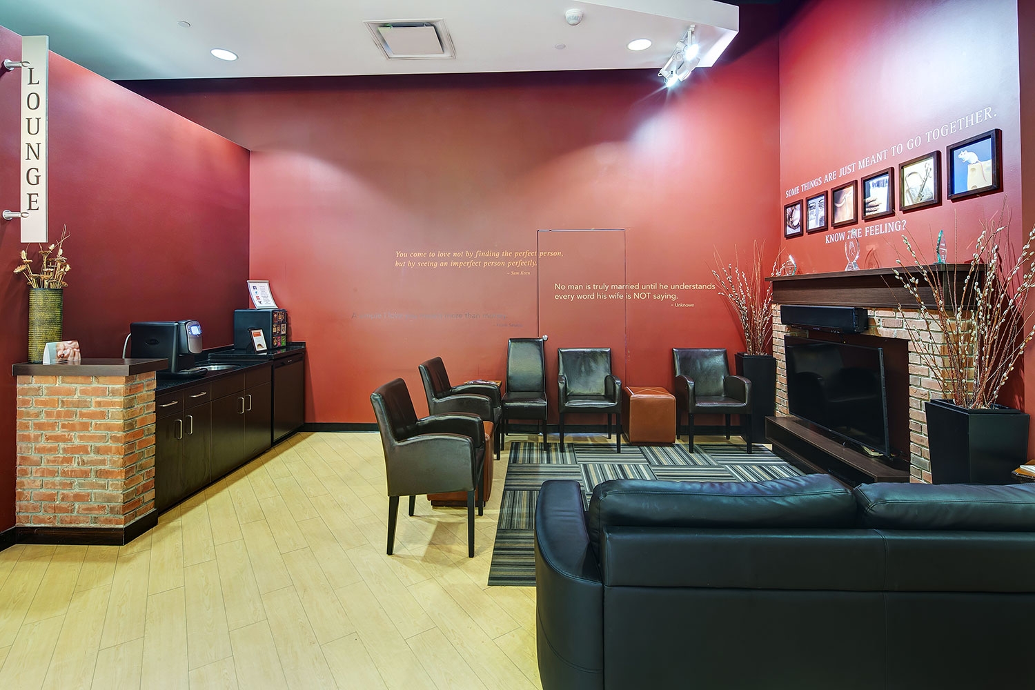 River Side fine jewelers store