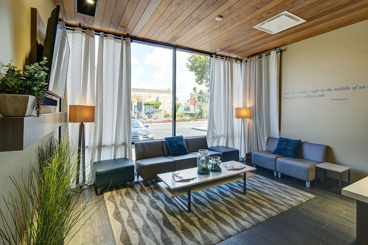 Costa Mesa fine jewelers store