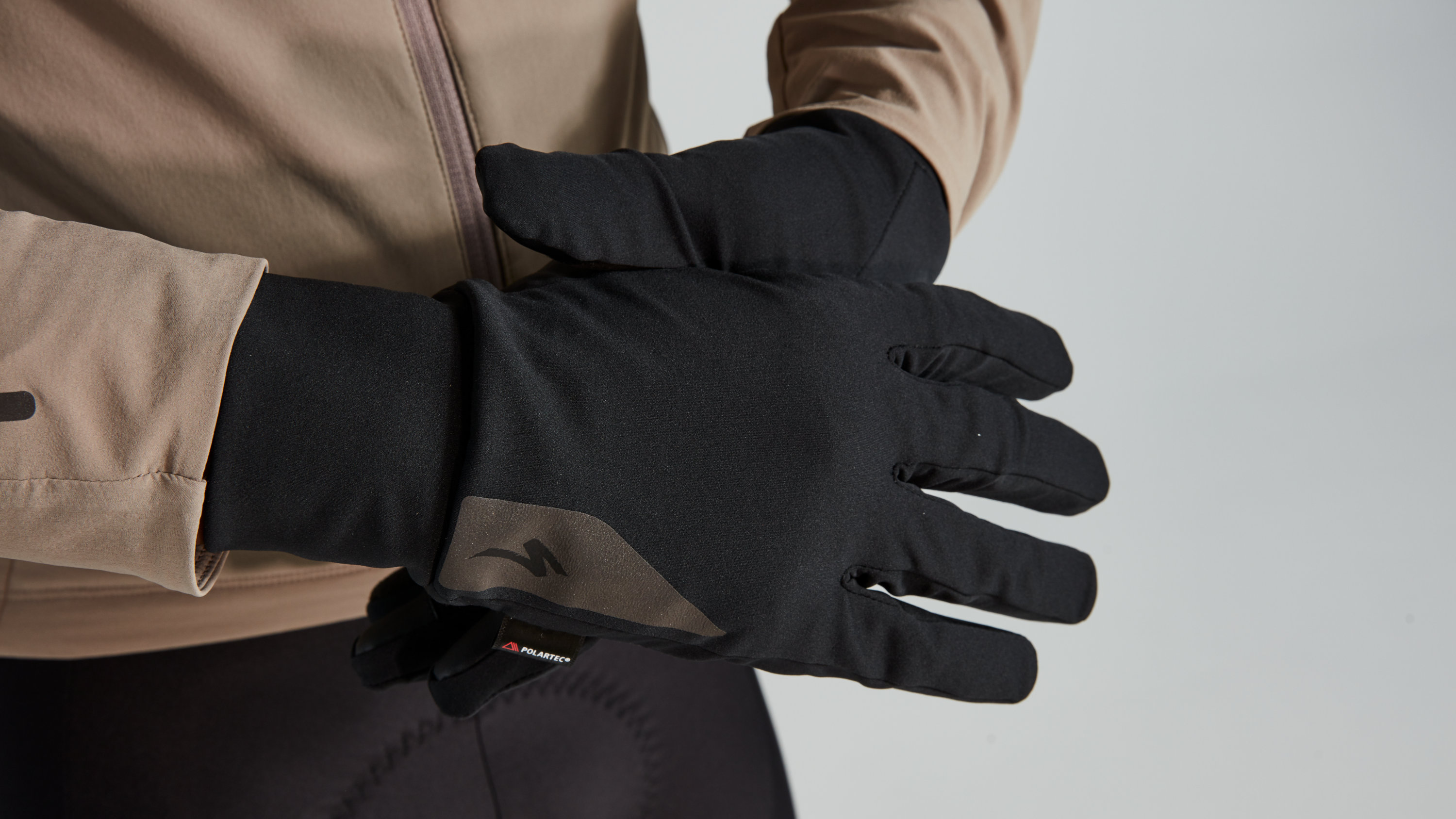 specialized waterproof gloves