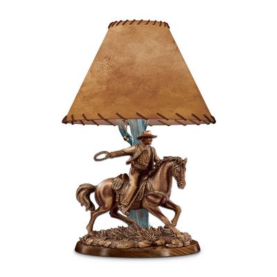 John Wayne-Themed 16-Inch Tall Accent Lamp: American Legend