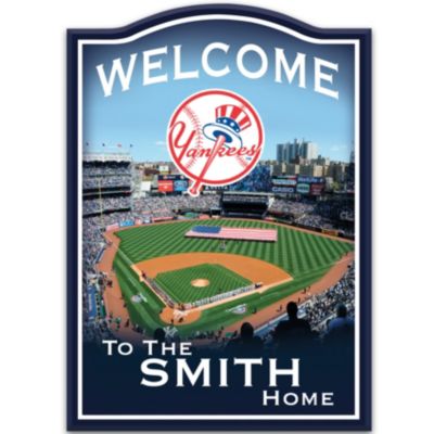 MLB New York Yankees Personalized Welcome Sign Wall Decor