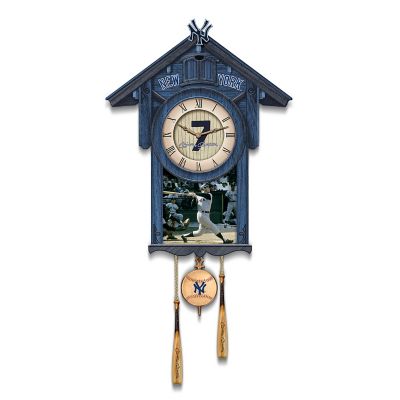 Cuckoo Clock: Mickey Mantle Yankees Cuckoo Clock