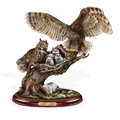 Owl Sculpture: Woodland Guardian