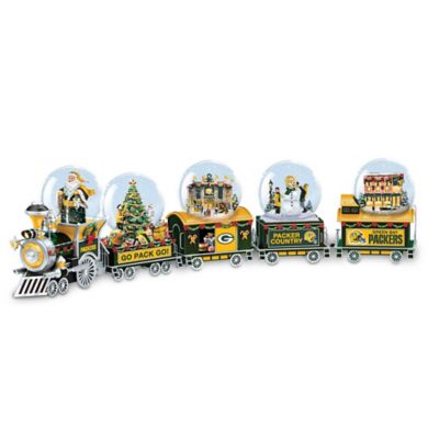 Packers Santa Leads The Way Snowglobe