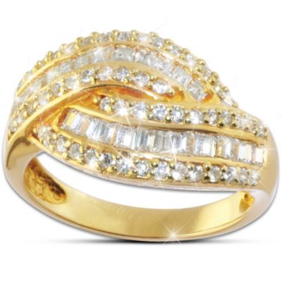 Women's Ring: Golden Glamour Ring