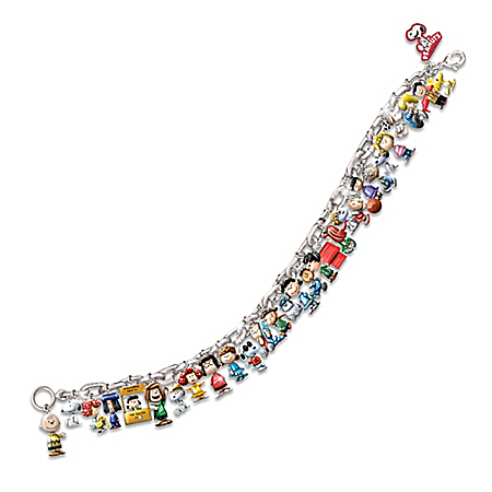 Women's Bracelet: The Ultimate PEANUTS Charm Bracelet