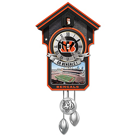 Cincinnati Bengals NFL Cuckoo Clock With Game Day Image