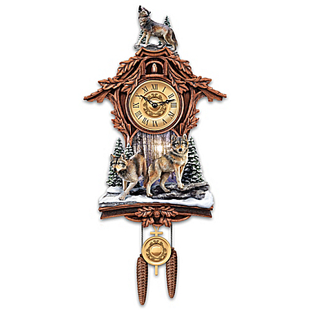 Silent Encounter Sculpted Wolf Cuckoo Clock