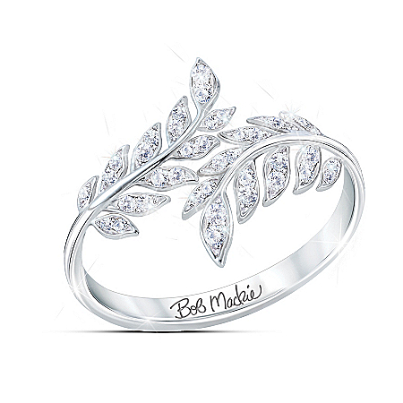 Bob Mackie Glittering Goddess Womens Diamonesk Ring