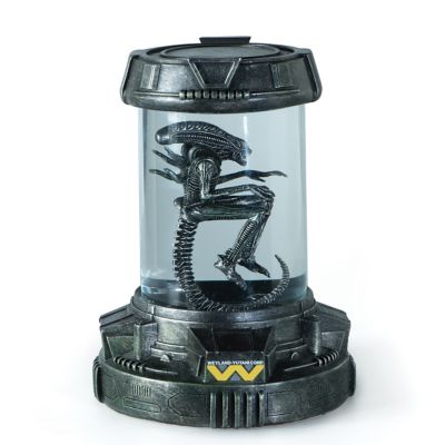 Aliens Xenomorph Specimen Illuminated Sculpture