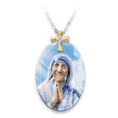 Mother Teresa Crystal Pendant Necklace