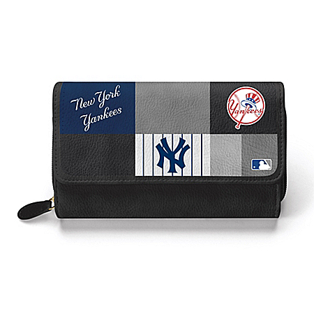 For The Love Of The Game New York Yankees Womens MLB Fashion Wallet