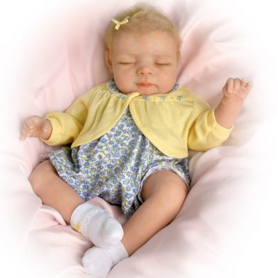 Gentle Dreams, Lauren: So Truly Real Lifelike Baby Doll