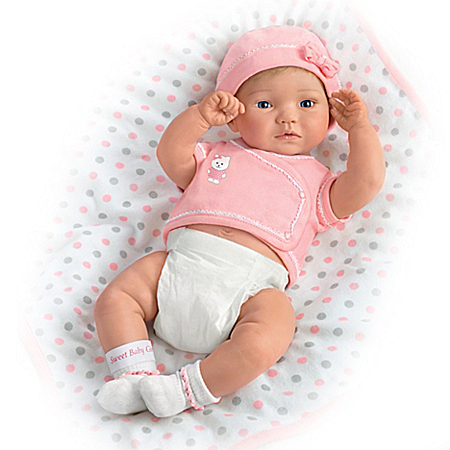 A Little One To Love: Sweet Baby Girl Lifelike Baby Doll