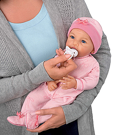 P. Lau So Truly Real Cuddle And Soothe Hannah Crying Baby Doll With Pacifier