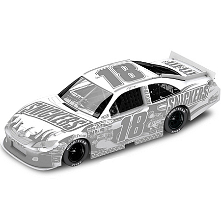 NASCAR Kyle Busch No. 18 Snickers Ice 2011 Diecast Car