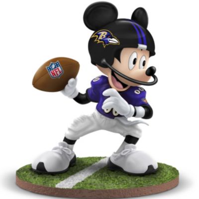 Disney Mickey Mouse Figurine: Quarterback Hero