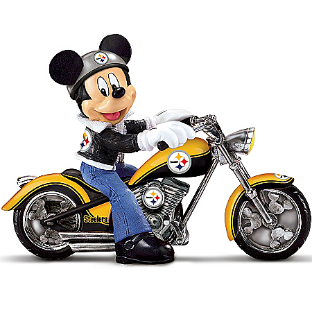 Disney NFL Figurine: Pittsburgh Steelers Headed For Victory