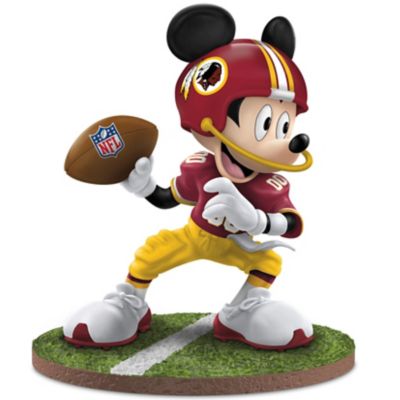 Figurine: Washington Redskins Quarterback Hero Walt Disney Mickey Mouse Figurine