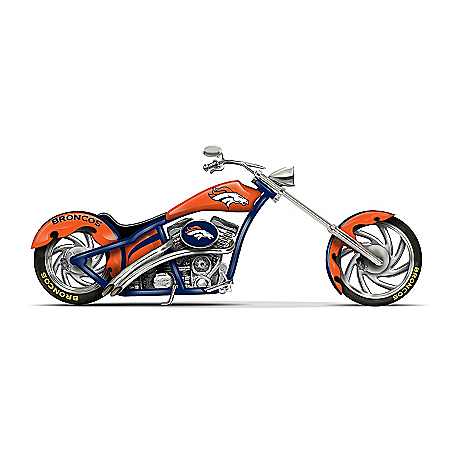 Figurine: Denver Broncos Cruiser Figurine