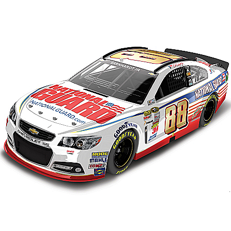 Diecast Car: Dale Earnhardt Jr. No. 88 National Guard 2014 Diecast Car