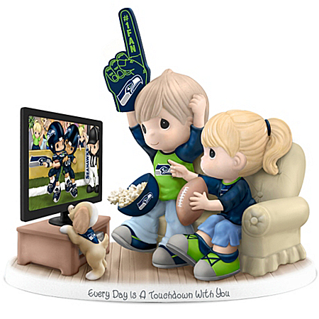 Figurine: Precious Moments Every Day Is A Touchdown With You Seahawks Figurine