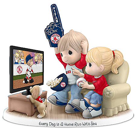 Figurine: Precious Moments Every Day Is A Home Run With You Boston Red Sox Figurine