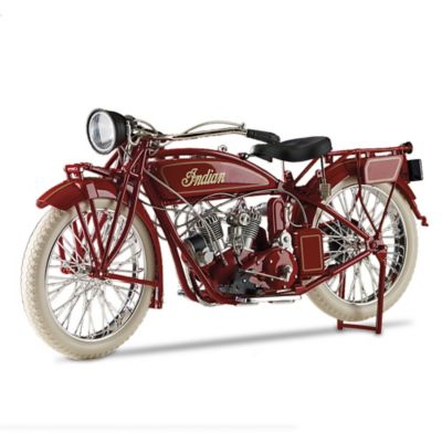 Hand-Painted Indian Motorcycle 1:6-Scale 1920 Diecast Motorcycle