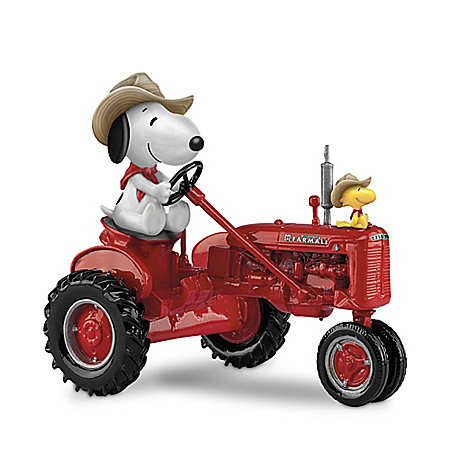 PEANUTS Joe Farmer Snoopy And Woodstock Figurine