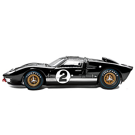 1:18-Scale 1966 Ford GT-40 MK II #2 Diecast Car: Black