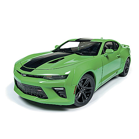It's Krypton Green 2017 Chevrolet Camaro SS 1:18-Scale Diecast Car
