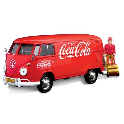 On The Road With COCA-COLA 1963 Volkswagen Type 2 (T1) Diecast Cargo Van And Accessory Set