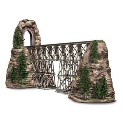 Timber Trestle Bridge Hand Painted Masterpiece Sculpture Ho Scale Electric Train Accessory