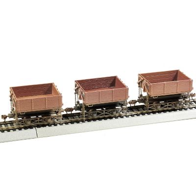 Wood Side-Dump Cars Train Accessory