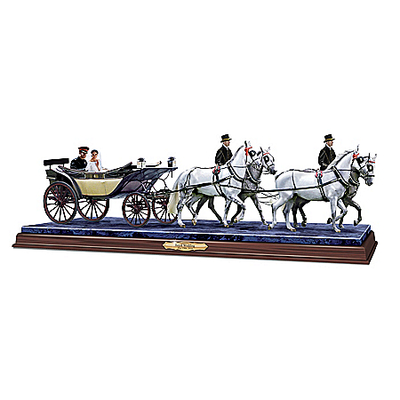 A Royal Tradition Horse & Carriage Wedding Sculpture