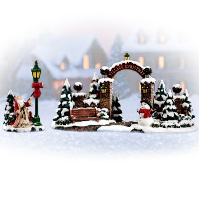 Christmas Gate Village Accessory Set