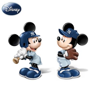 Disney Spicing Up The Season Yankees Salt And Pepper Shaker Collection Featuring Mickey And Minnie